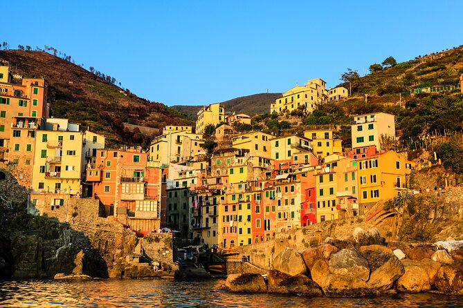 Cinque Terre Sunset Boat Tour on a Traditional Wooden Gozzo - Tour Options and Availability