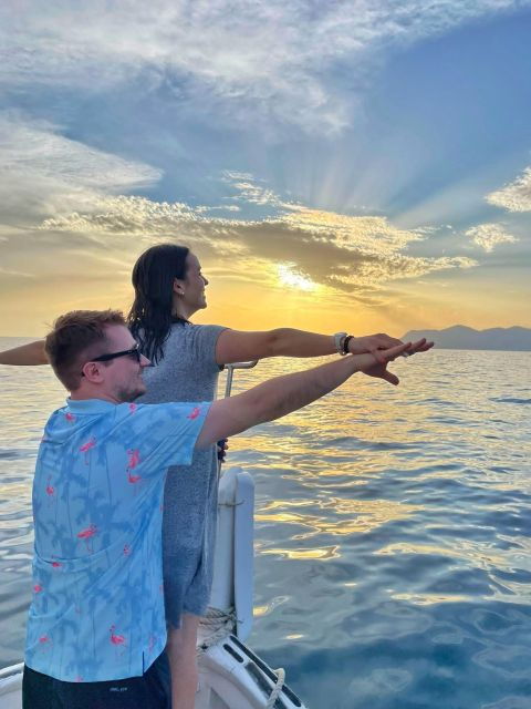 Cinque Terre: Sunset Boat Tour on Traditional Ligurian Gozzo - The Guides and Atmosphere