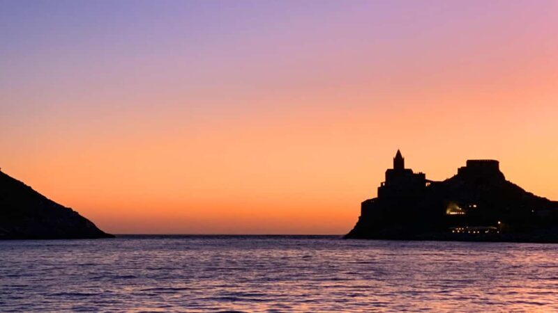 Cinque Terre: Sunset cruise tour with aperitif - The Aperitif: Food, Drink, and Atmosphere