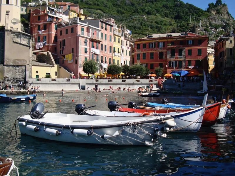 Cinque Terre Villages Monterosso and Riomaggiore Guided Tour - The boat ride and the weather question