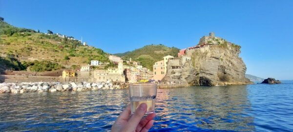 Cinqueterre Sunset Boat Tour With Traditional Ligurian Gozzo - The Sum Up