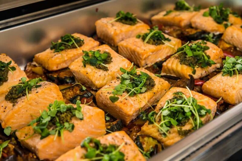 Circle Line: New Years Dinner Fireworks Cruise (All Ages) - The Experience: What Sets It Apart