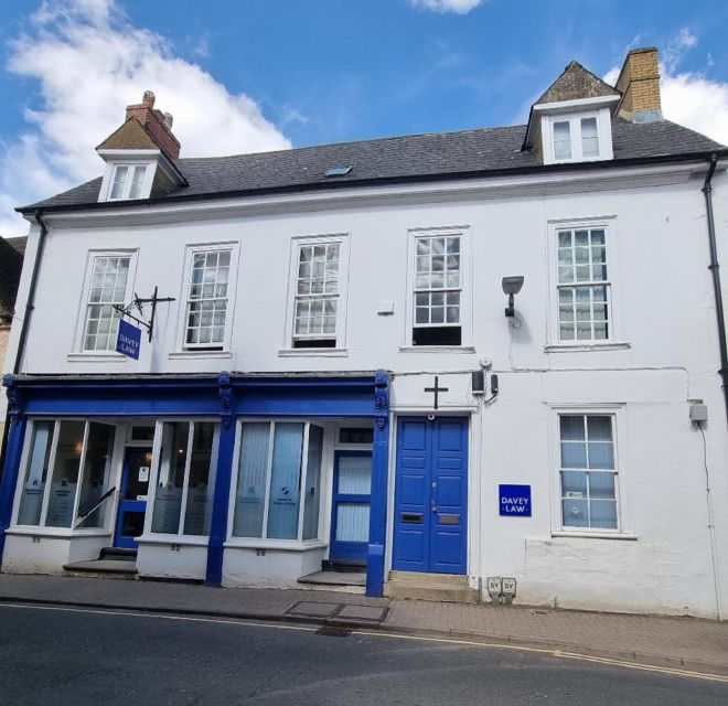 Cirencester's Hidden History: A Self-Guided Audio Tour - What to Expect on the Tour