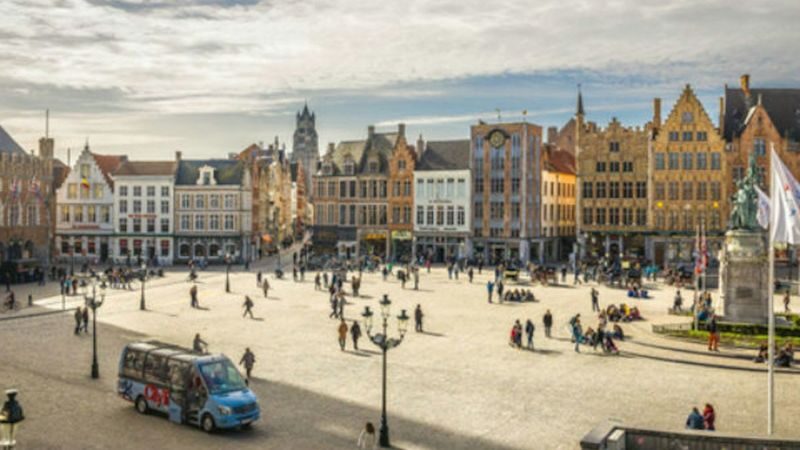 City Bus Tour in Bruges - Timing and booking details to keep in mind