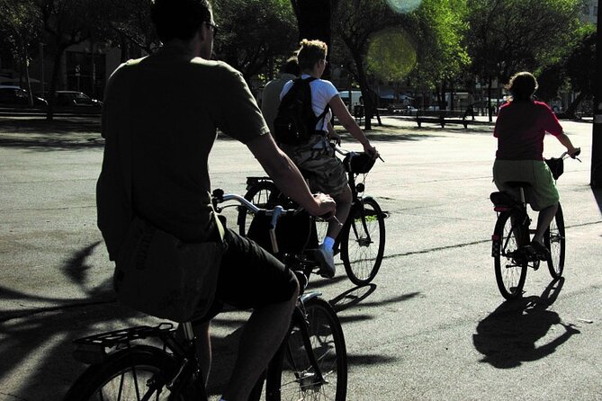 City Center Bike Tour in Barcelona - Personalized Experience