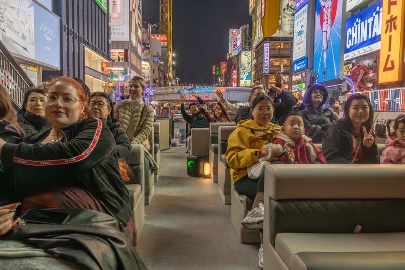 City Cruise Experience in Osaka - The Glico sign, photos and on-board atmosphere