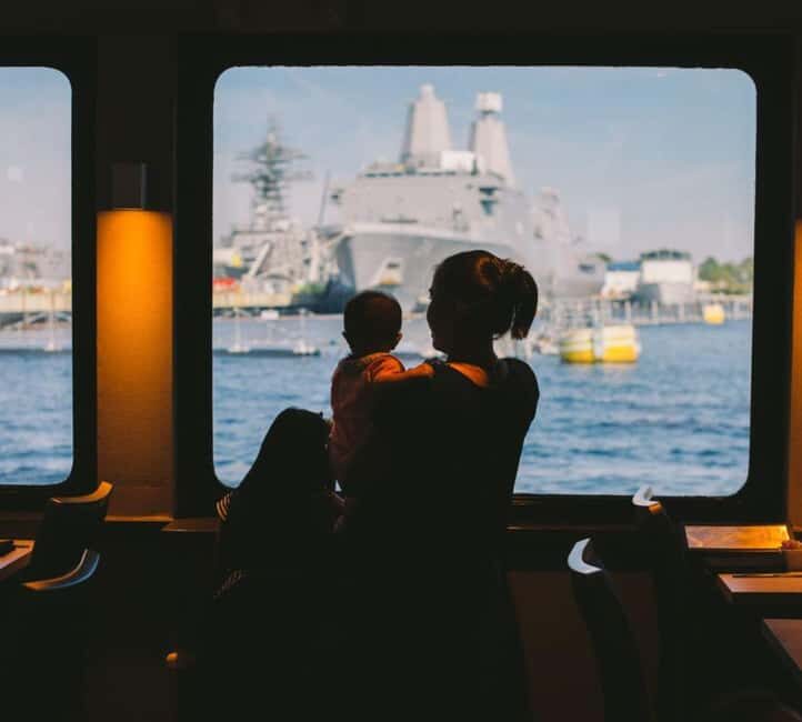 City Cruises Norfolk: Lunch, Brunch, or Dinner Buffet Cruise - Entertainment and Atmosphere