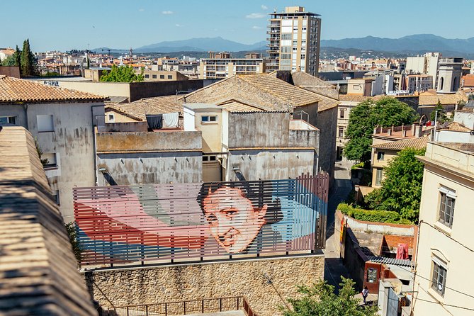 City Explorer: Girona Private Day Trip - City Walls and Historic Walking Tour