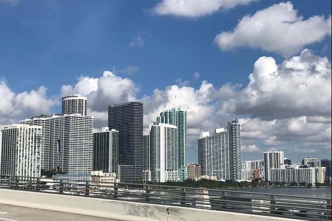 City Half Day Tour of Miami by Bus With Sightseeing Cruise - Sightseeing Cruise on Biscayne Bay
