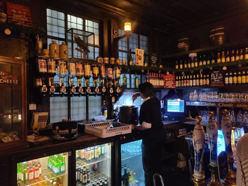 City of London Historic Pub Walking Tour - What Makes This Tour Stand Out?