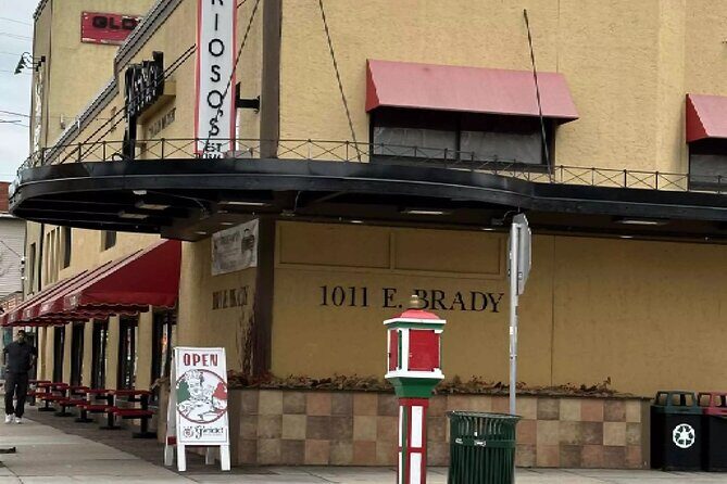 City of Neighborhoods: A Self-Guided Audio Tour in Milwaukee - An In-Depth Look at the Tour Experience