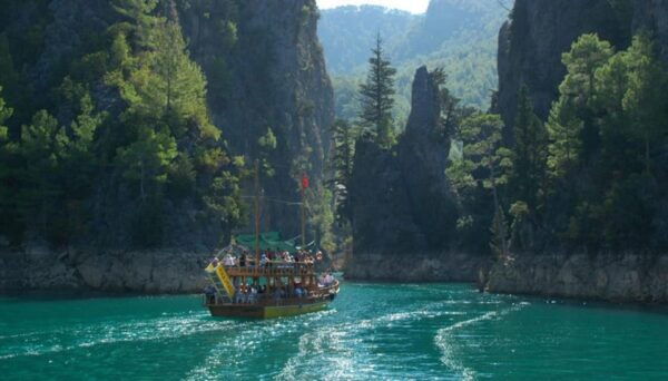 City of Side: Green Canyon Boat Trip W/Unlimited Soft Drinks - Tips for a Great Experience