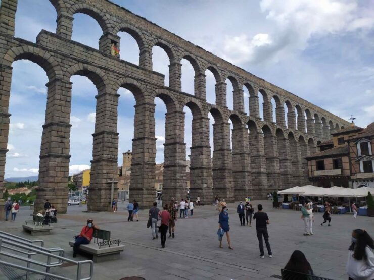 City on the Rock: Segovia Self-Guided Walking Tour - Experience Highlights