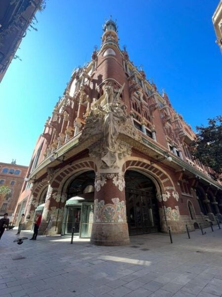 City Quest Barcelona: Discover the Secrets of the City! - The Sum Up