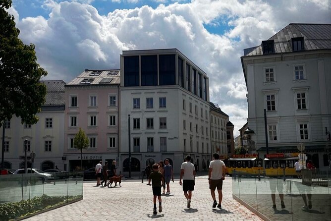 CITY QUEST LINZ: Uncover the Secrets of This CITY! - Meeting and Pickup Details