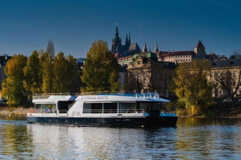City Sightseeing Prague HOHO Bus, Castle Tour + River Cruise - Good To Know