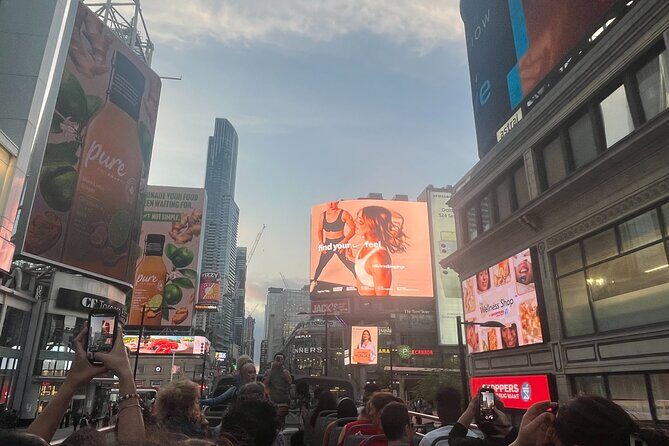 City Sightseeing Toronto Guided Night Bus Tour - FAQs