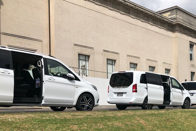 City to City Transfers (Auckland - Hamilton) - Date and Travelers