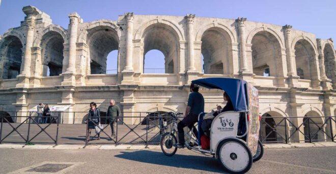 City Tour 45mn of the City, Its History, Its Monuments, - Activity Description
