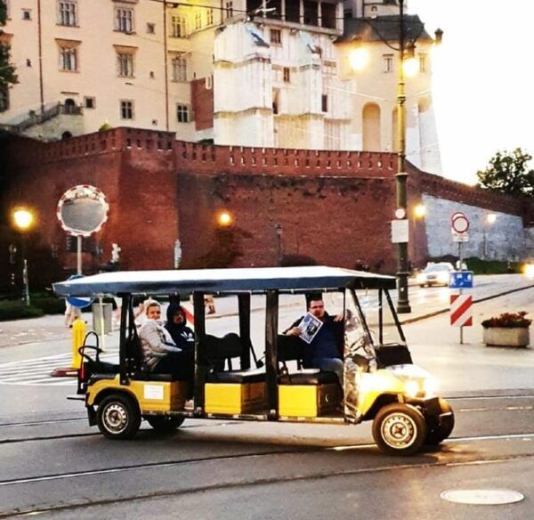 City Tour Cracow , Golf Car . Private Full Tour !! - Explore Krakows Landmarks