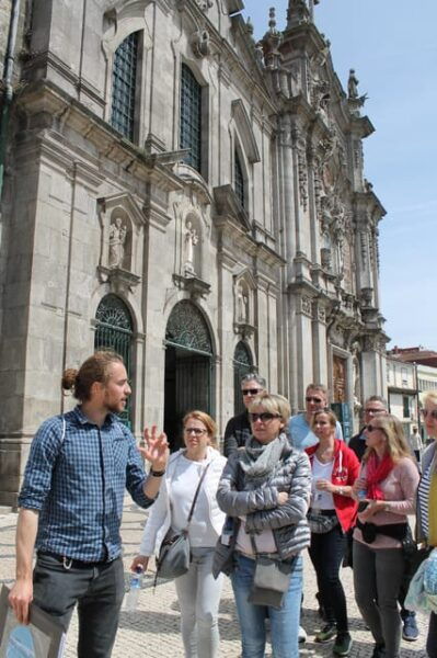 City Tour Discover Porto's Center in German - Focus Areas