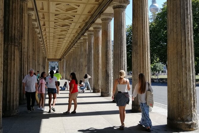 City Tour of Berlin: Top Classics With Cathedral and Palace - Highlights of the Berlin Cathedral