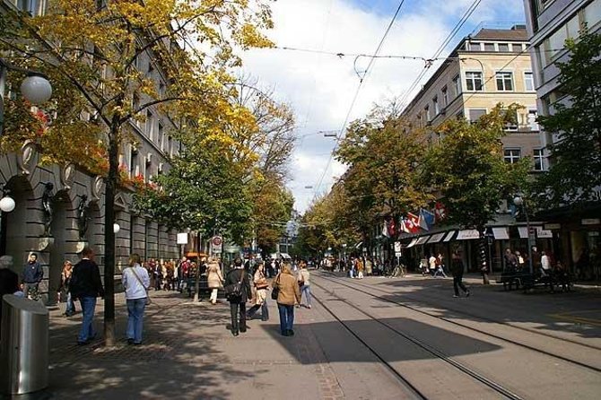 City Tour of Zurich With the City Whisperer From CHF 21.00 - Tour Details