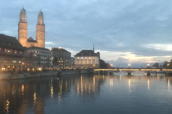 City Tour of Zurich With the City Whisperer From CHF 21.00 - Meeting and Pickup Information