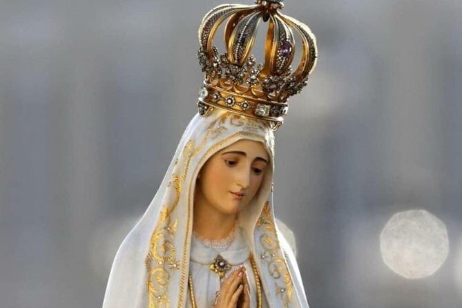 City Tour procession of candles, Fatima night - Good To Know