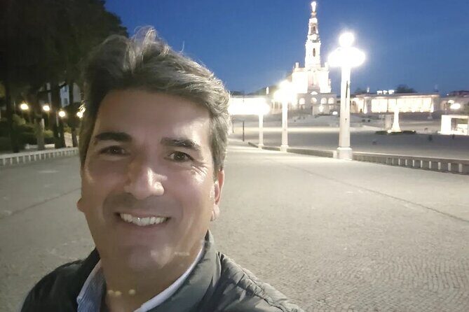 City Tour procession of candles, Fatima night - What You Can Expect from the Experience