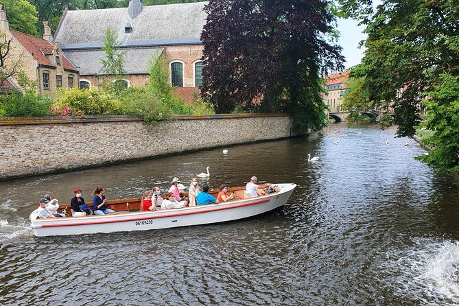 City Tour Through Historic Bruges - Meeting and Pickup