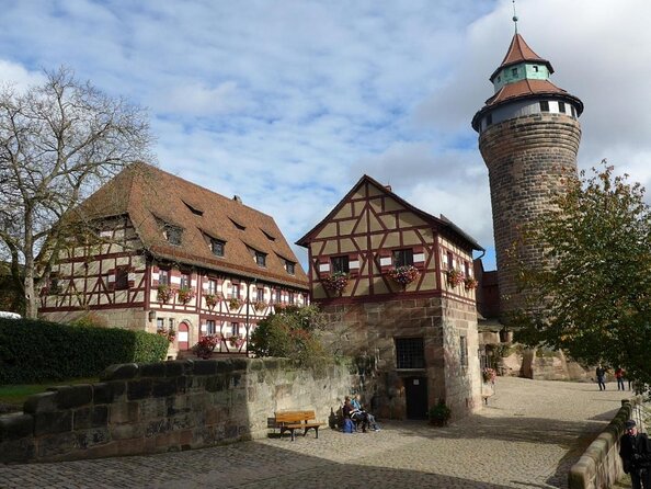 City Tour Through Nuremberg With the Little Train - Christmas Tour - Good To Know
