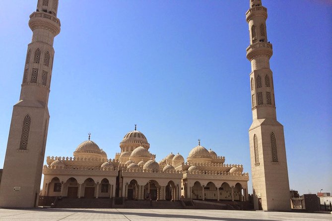 City Tour VIP Sea Food Lunch With Guide And Transfer In Hurghada - Inclusions and Exclusions