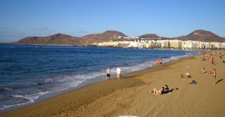 City Treasures Unveiled: 3.5-Hour Las Palmas Taxi and Walkin - Experience Highlights