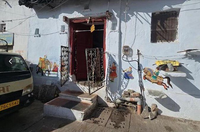 City Walk With Mitali in Hidden Side of Udaipur - FAQ