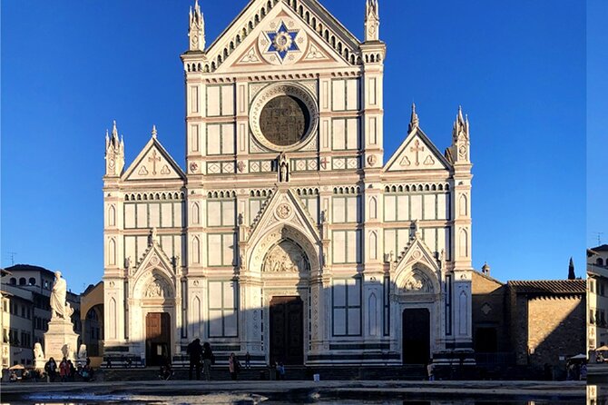 City Walking Tour 2 Hours - Meeting Point Details