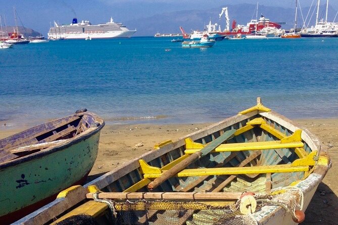 City Walking Tour, Mindelo, Highlights, 2h - Exploring Downtown Mindelo
