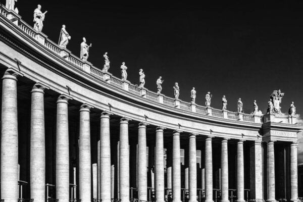 Civitavecchia to Rome Excursion: Vatican, Colosseum & Lunch - Palatine Hill