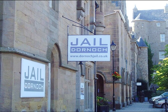 Clan Tour - Castle ,Whisky and History Tour - Meeting and Pickup