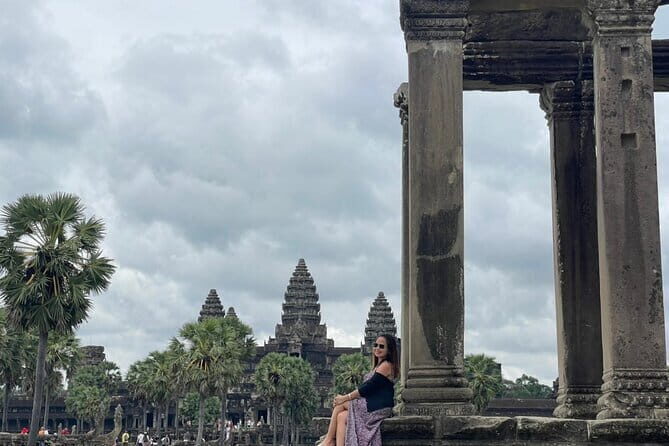 Classic Angkor Wat Sunrise Full Day Private Guide Tour - Hidden Gems: Ta Nei