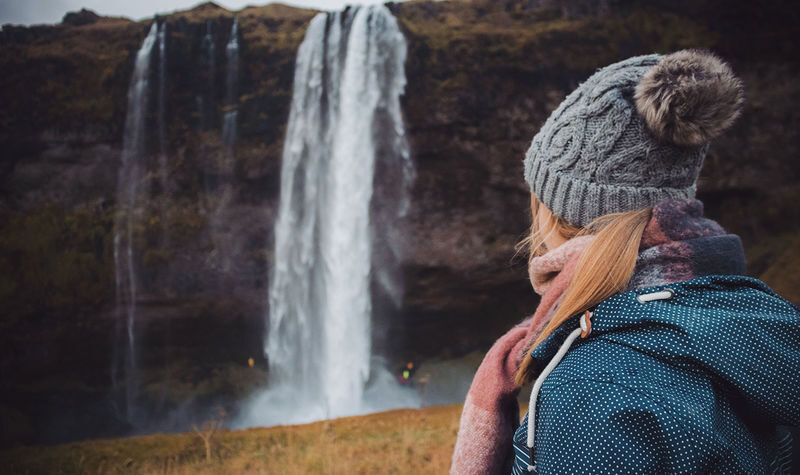 Classic Iceland Golden Circle Day Tour - Kerið Crater Lake National Park & Great Geysir Golden Falls (Chinese option available) - The guide, group size and language choice