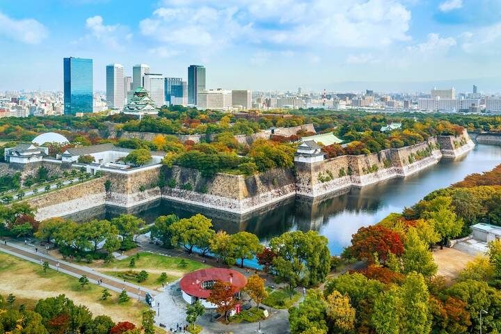 Classic Japan 11-Day Tour by Trafalgar - Osaka’s skyline, lanes and street food