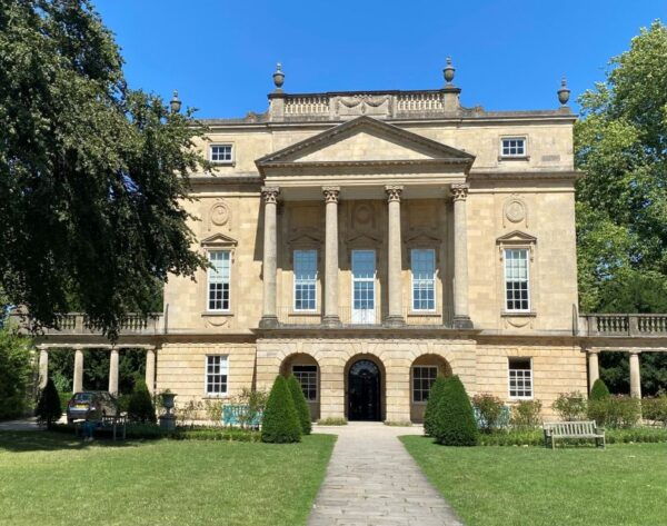 Classic London to Edinburgh Tour - 8 Days Tour - Common Questions