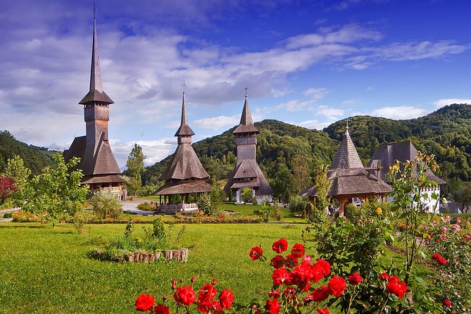 Classic Romania Tour - Small Group in 8 Days: Transylvania and Maramures - Tour Description
