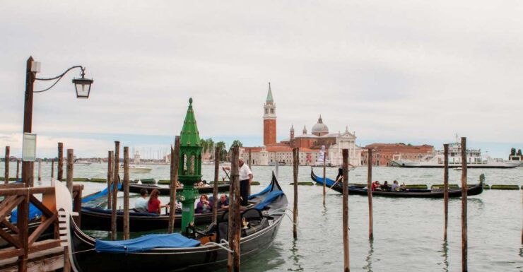 Classic Venice: 2-Hour Walking Tour With Basilica Entry - About the Activity