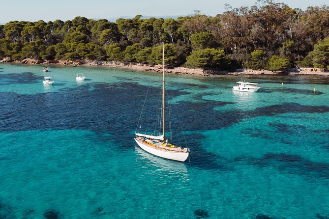 Classic Yacht Sailing in Cannes - Classic Yacht Racing