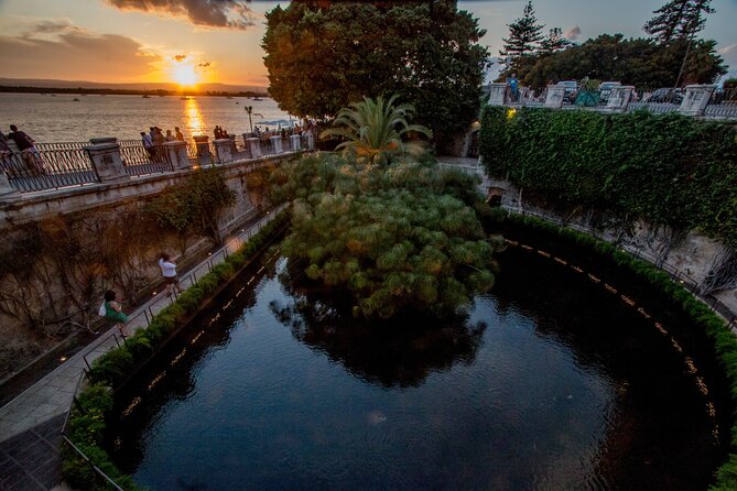 Classical Ortigia Guided Group Tour - Guide Information