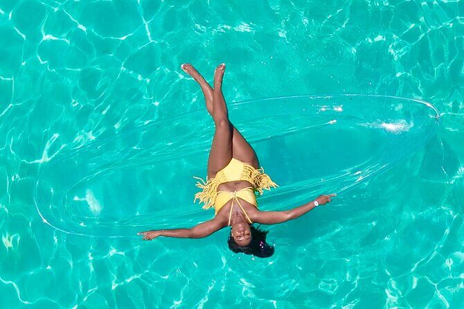 Clear kayak photoshoot Nassau Bahamas. - FAQs