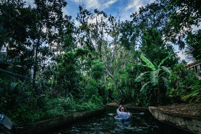 Clear Kayak Sunset Tour Through the Winter Park Chain of Lakes - Experience