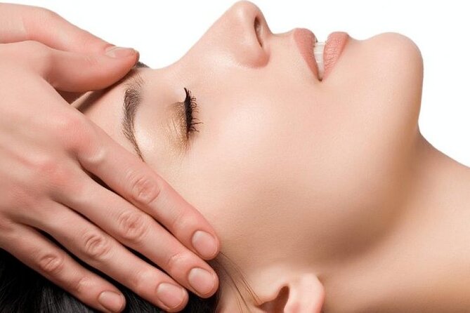 Cleopatra Spa Deluxe Retreat With Full Body Massage & Jacuzzi - Transfer Options